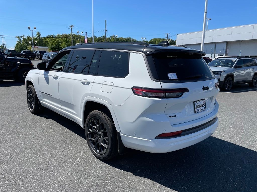 New 2027 Jeep Grand Cherokee L Summit Sport Utility