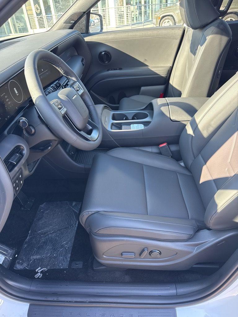 2026 Hyundai Palisade XRT Pro - Photo 8