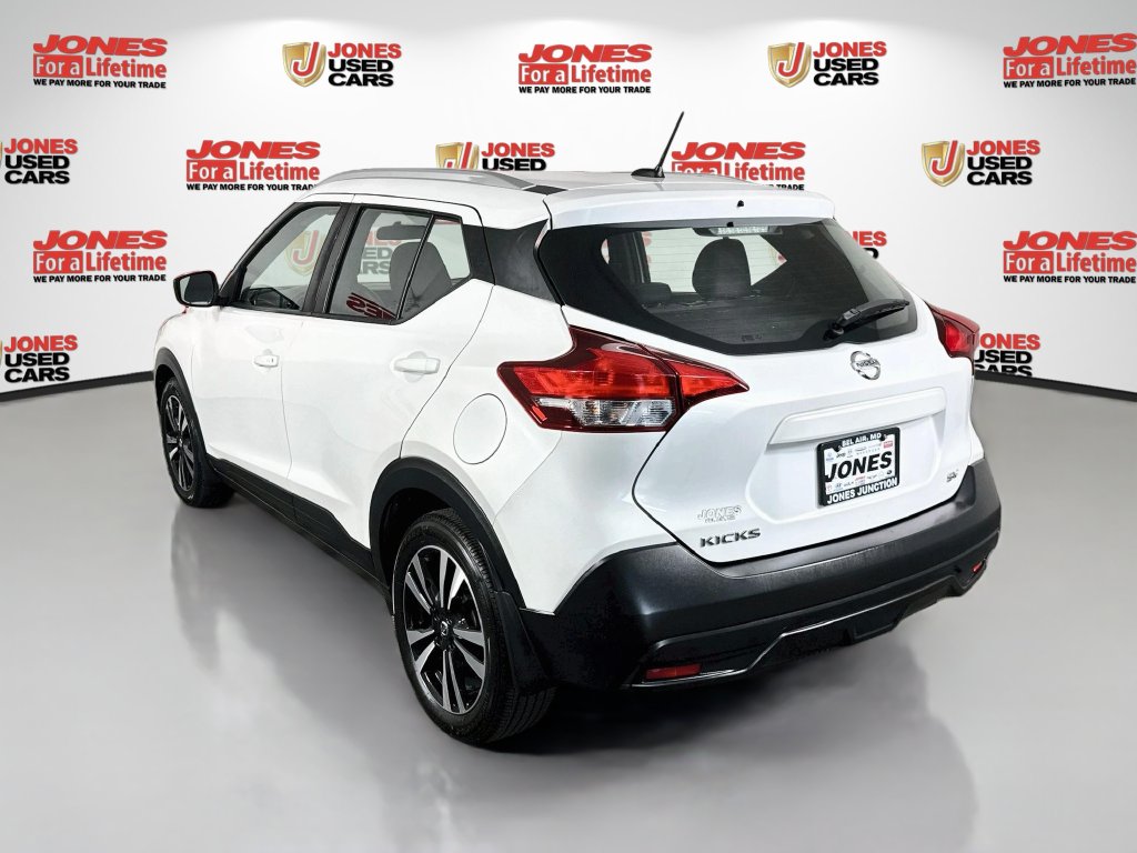 Used 2019 Nissan Kicks SV SUV