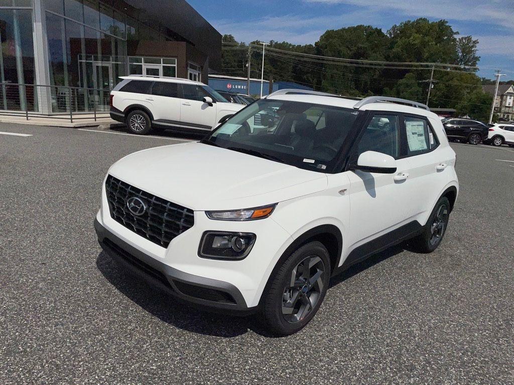 New 2026 Hyundai Venue SEL SUV