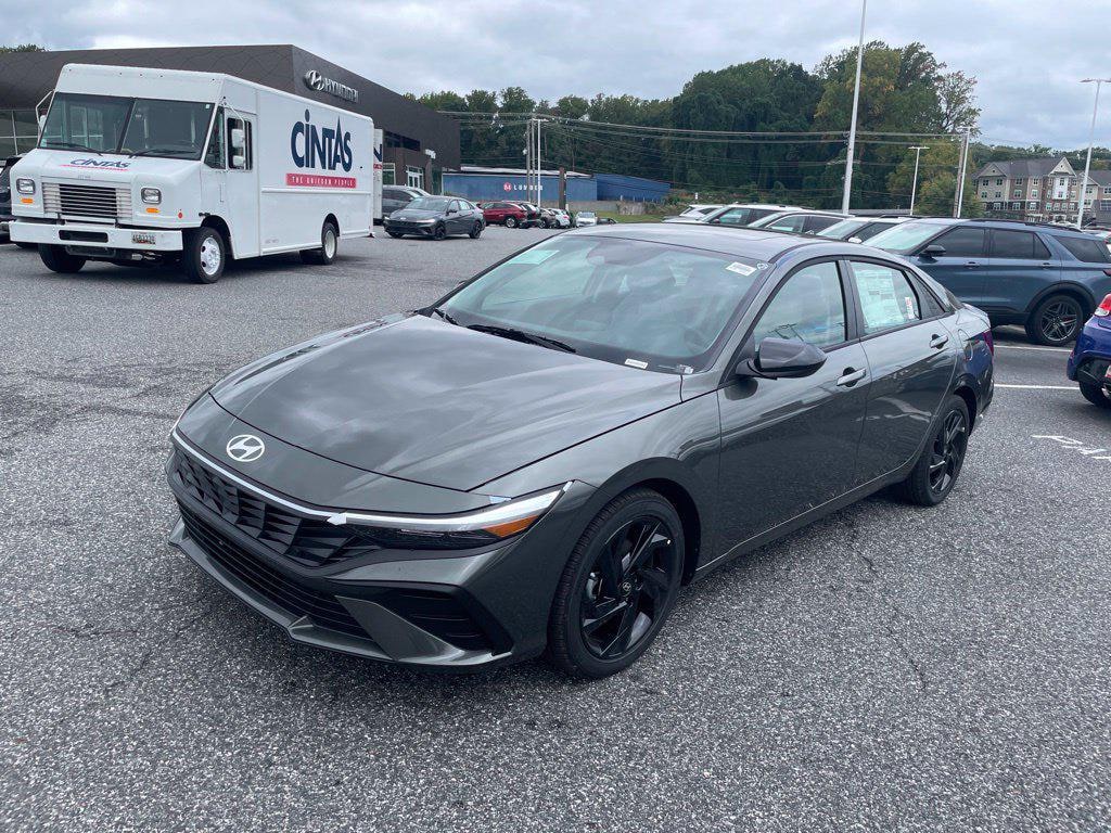 New 2026 Hyundai Elantra SEL Sport Plus Sedan
