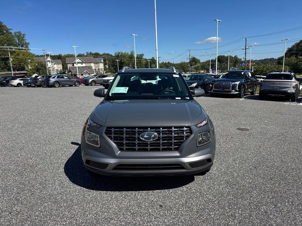 New 2026 Hyundai Venue SEL SUV