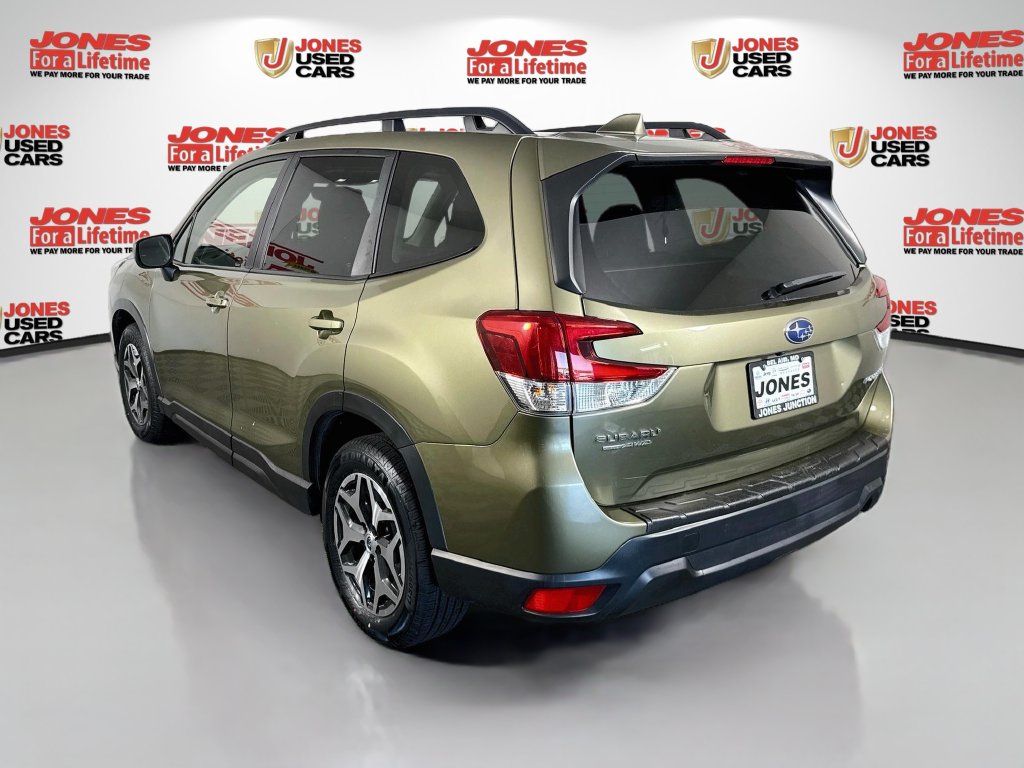 Used 2022 Subaru Forester Premium SUV