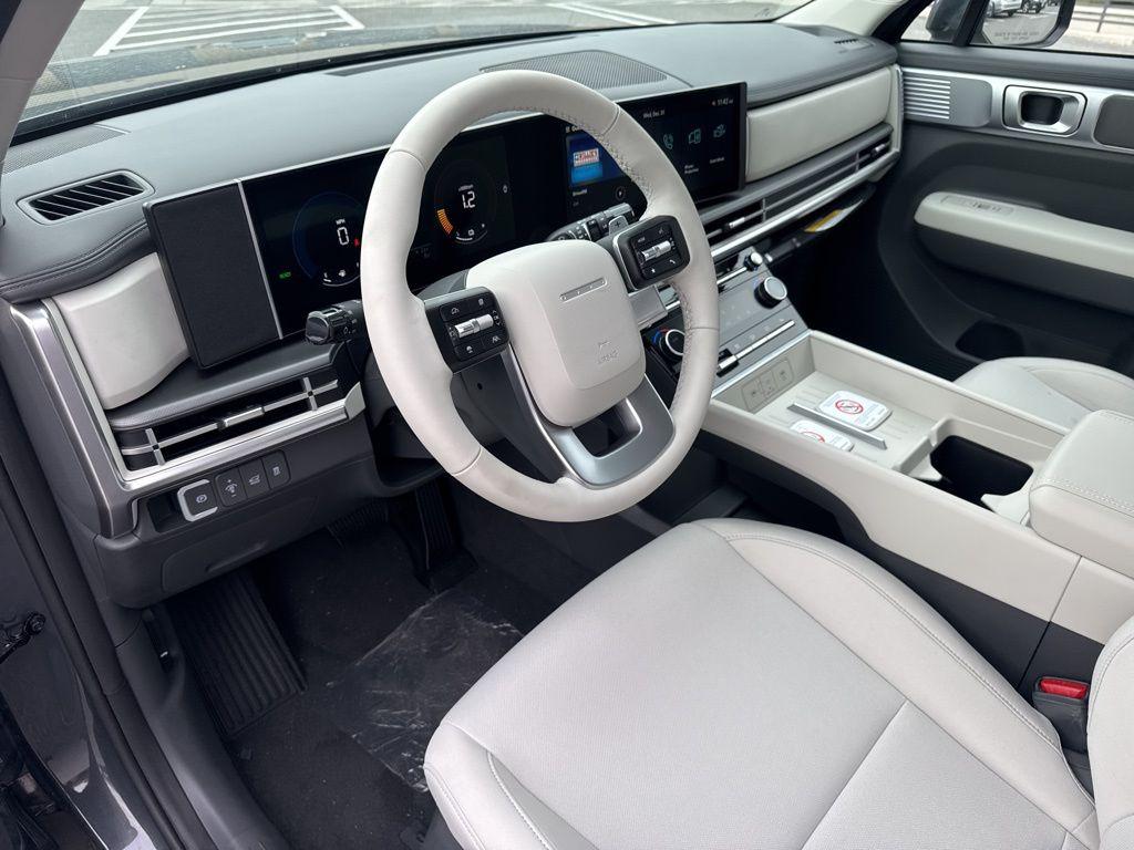 2026 Hyundai Santa Fe SE - Photo 10