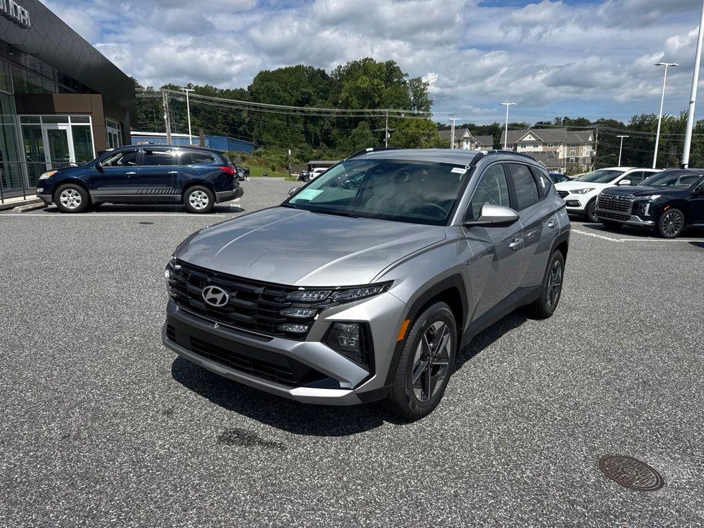 New 2026 Hyundai Tucson Hybrid SEL FWD SUV