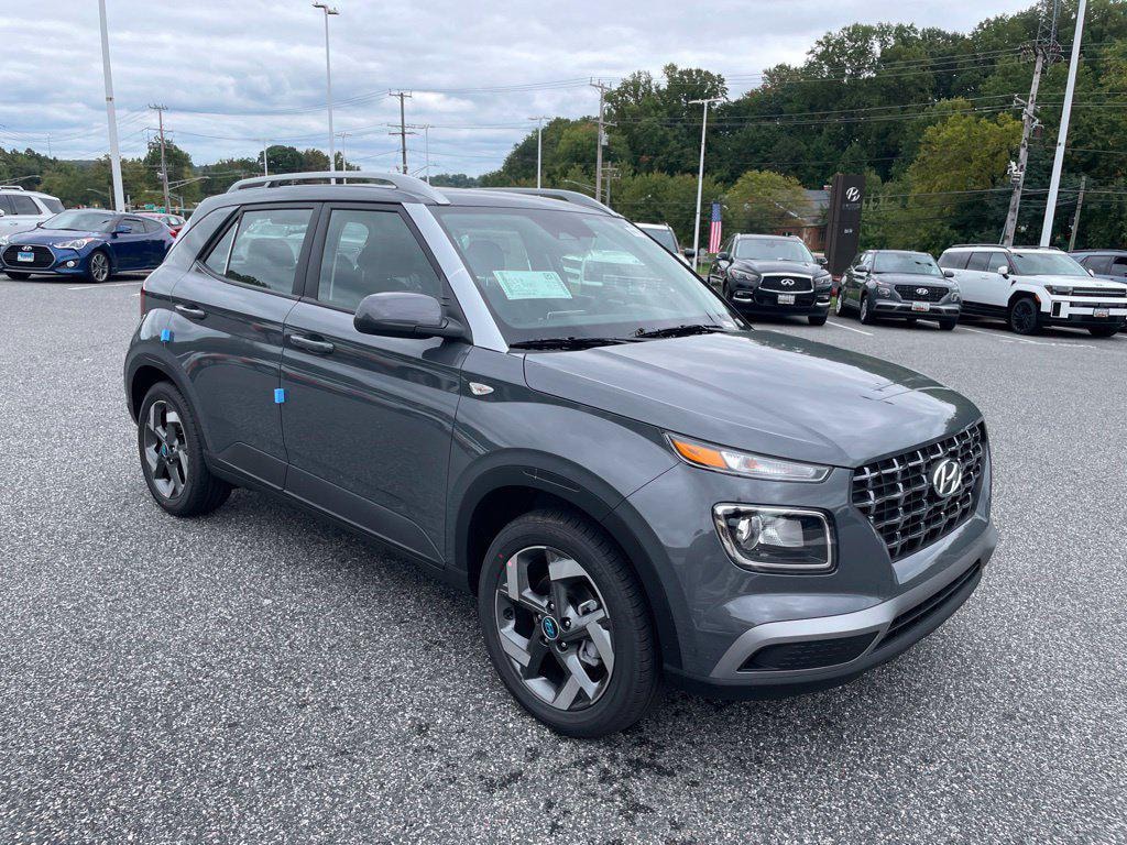 New 2026 Hyundai Venue SEL SUV
