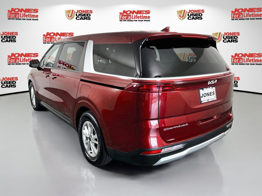 Used 2022 Kia Carnival LXS Minivan/Van