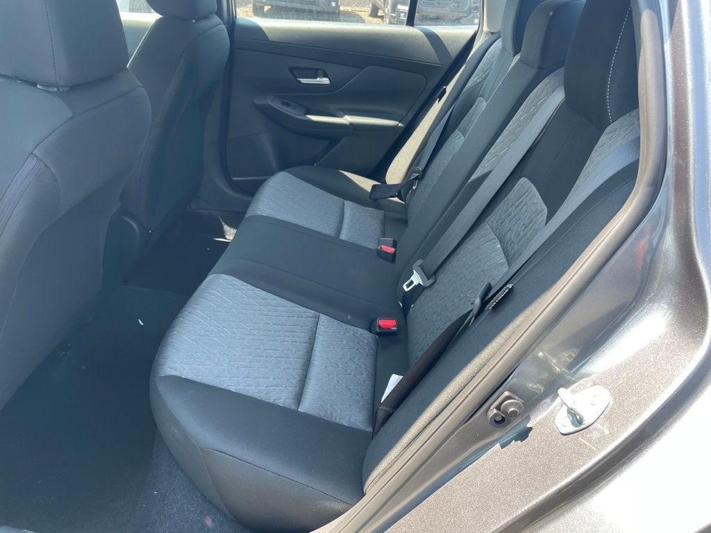 2026 Nissan Sentra SV - Photo 11