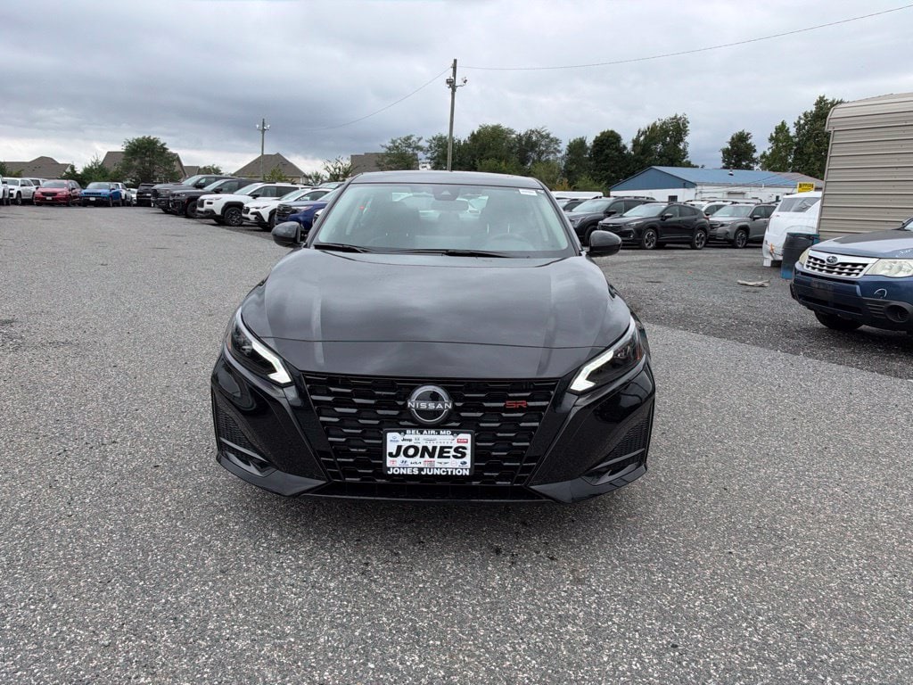New 2026 Nissan Altima SR Sedan