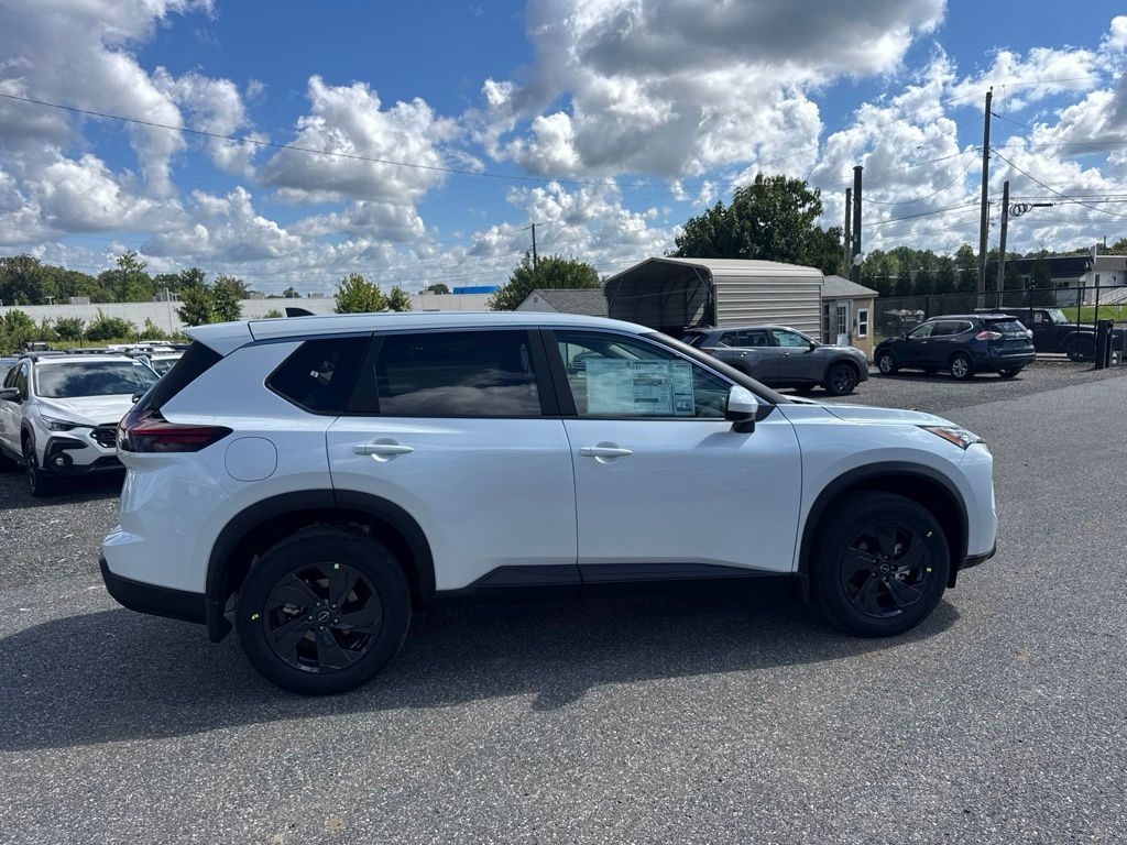 New 2026 Nissan Rogue SV SUV