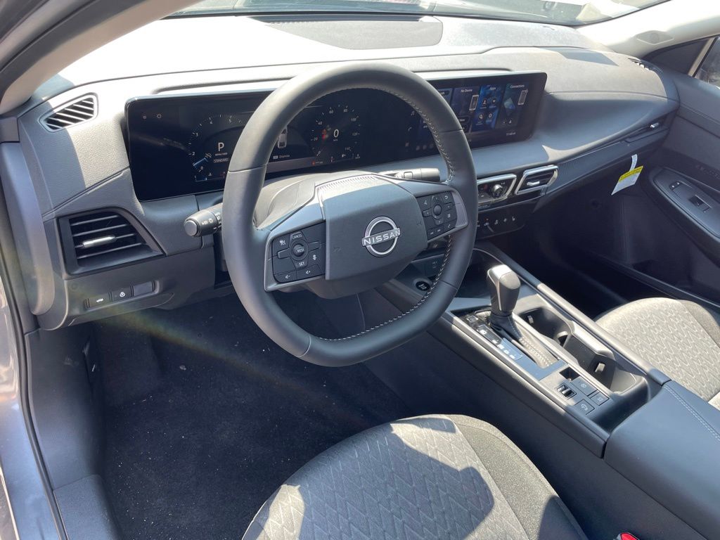 2026 Nissan Sentra SV - Photo 7