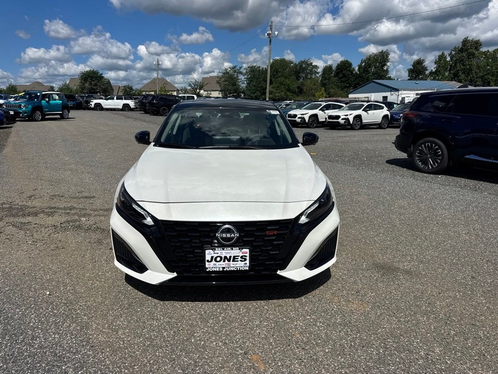 New 2026 Nissan Altima SR Sedan