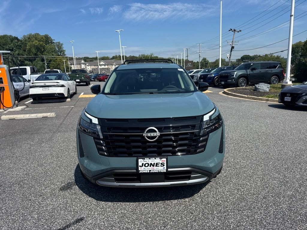New 2026 Nissan Pathfinder Platinum SUV