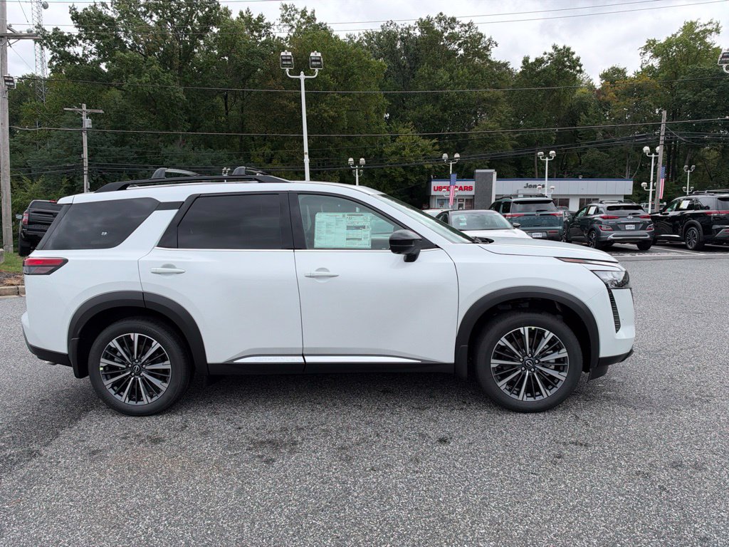 New 2026 Nissan Pathfinder Platinum SUV