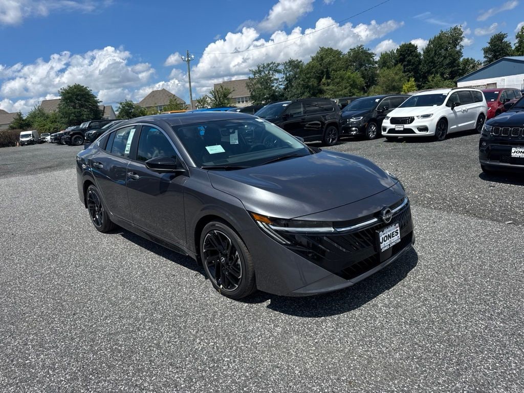 New 2026 Nissan Sentra SR Sedan