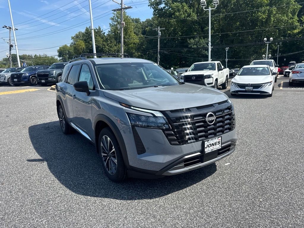 New 2026 Nissan Pathfinder Platinum SUV