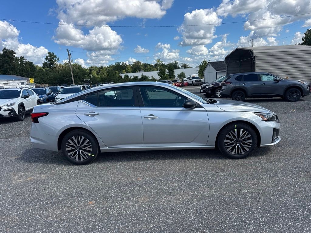 New 2026 Nissan Altima SV Sedan