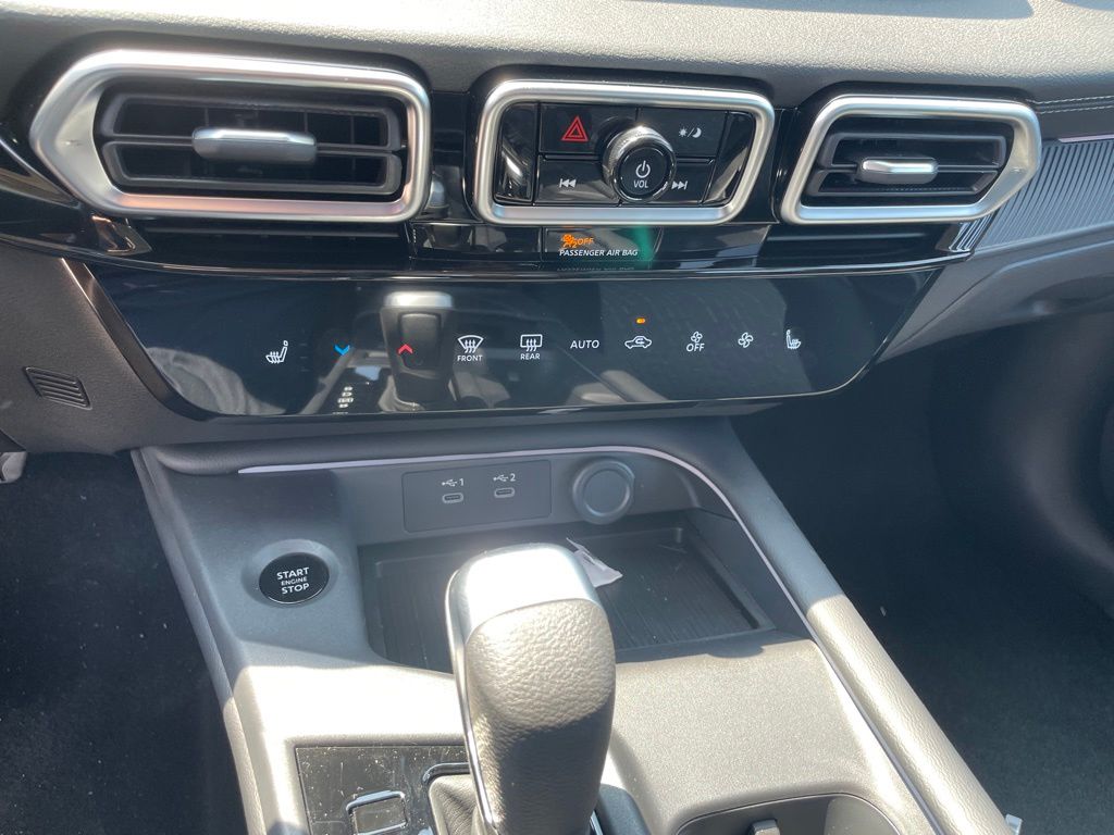 2026 Nissan Sentra SV - Photo 14
