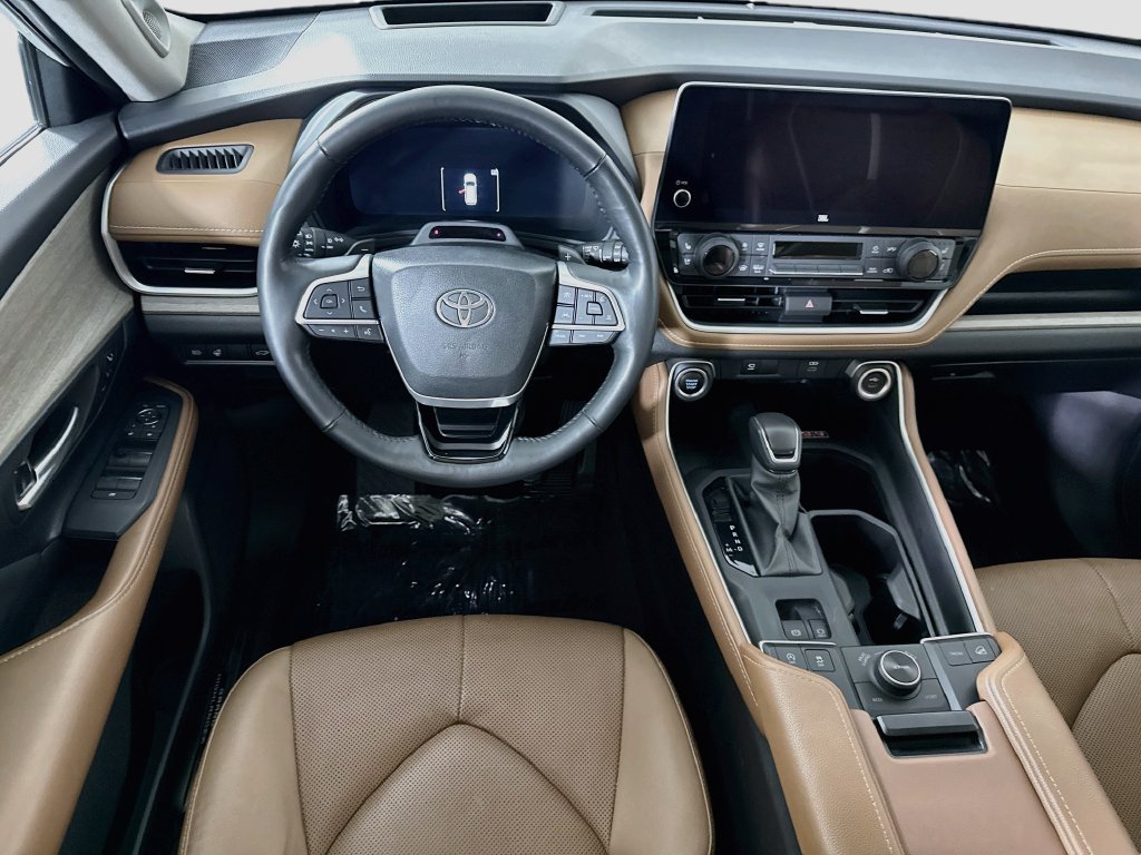 Certified 2024 Toyota Grand Highlander Platinum SUV