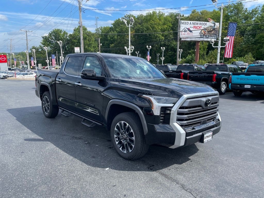 New 2026 Toyota Tundra Limited LIMITED CREWMAX 5.5