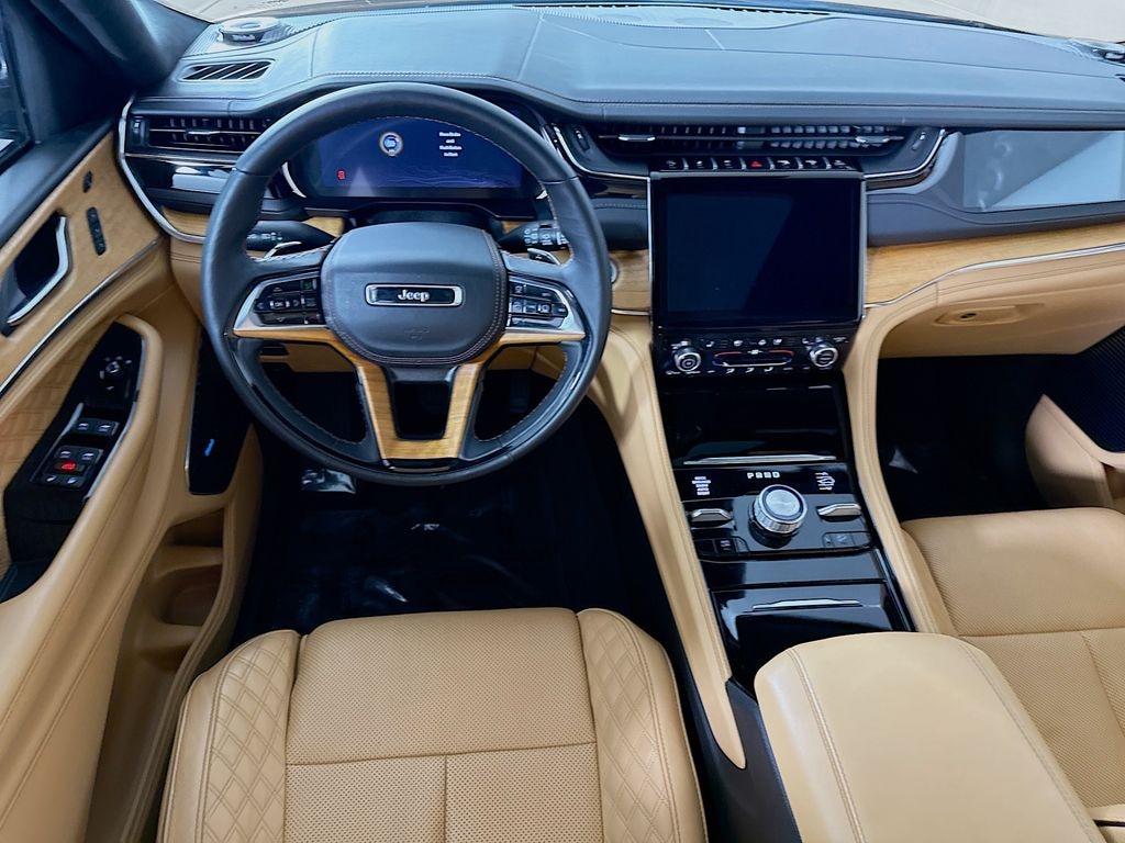 Used 2024 Jeep Grand Cherokee L Summit SUV