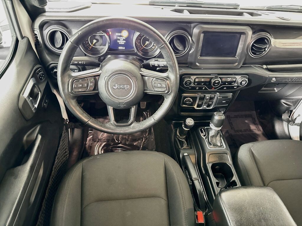 Used 2022 Jeep Wrangler Unlimited Sport Altitude SUV