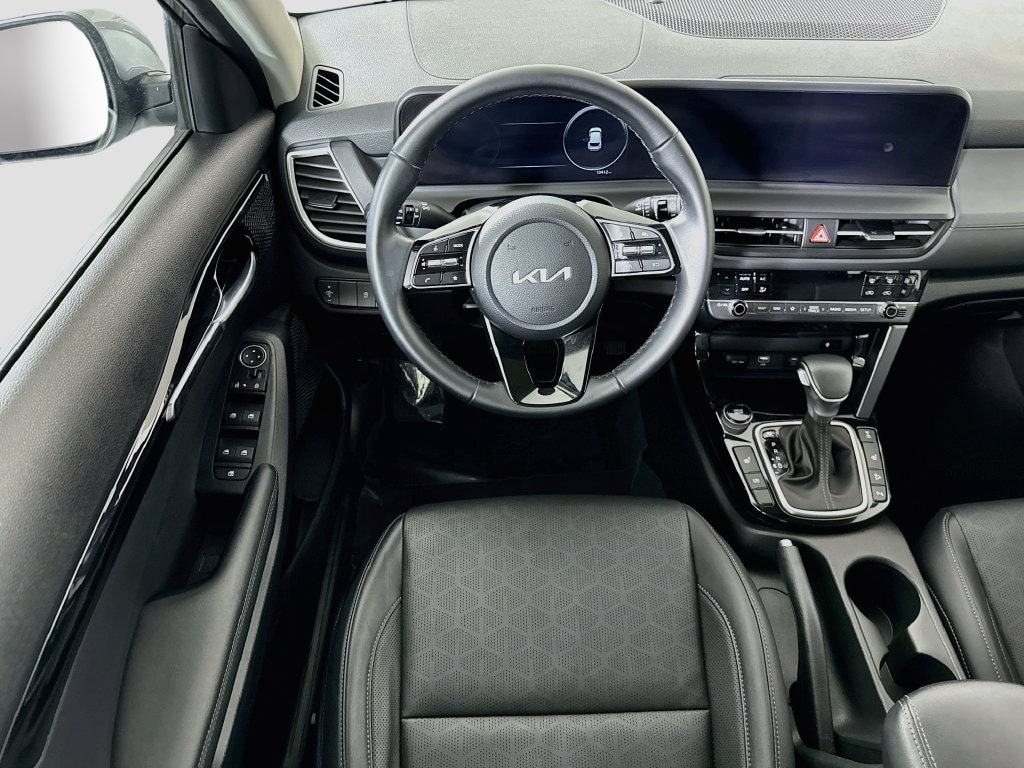 Certified 2025 Kia Seltos EX SUV
