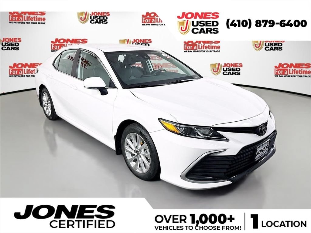 2024 Toyota Camry LE