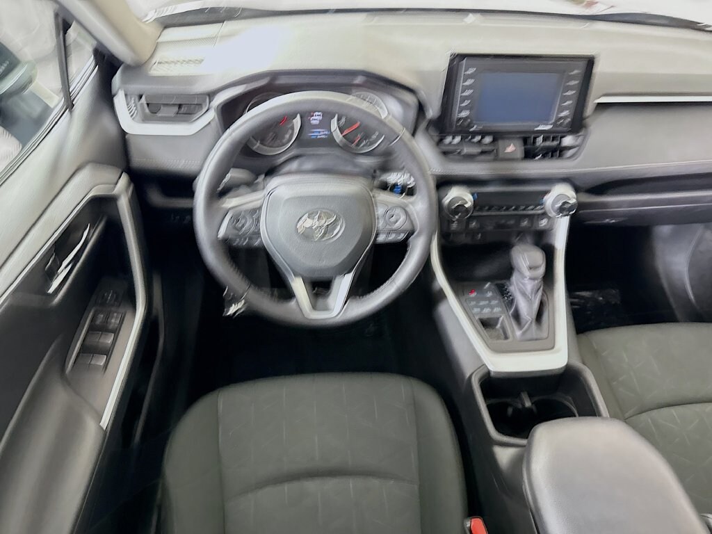 Used 2022 Toyota RAV4 XLE SUV