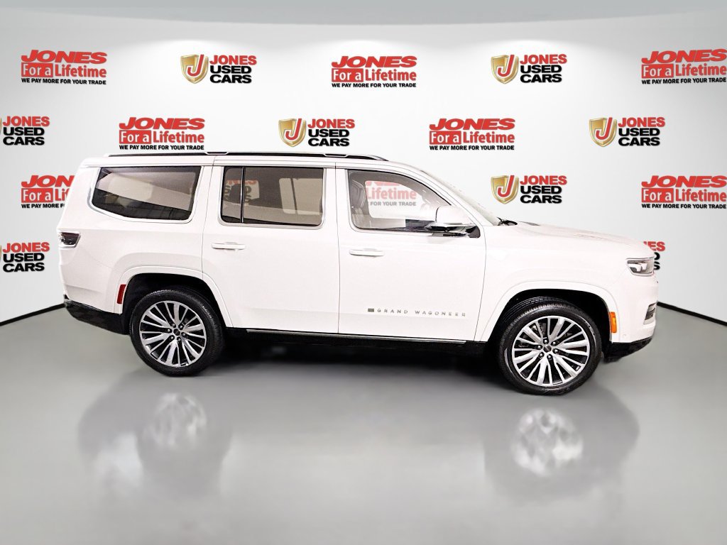 2022 Jeep Grand Wagoneer Series III - Photo 19