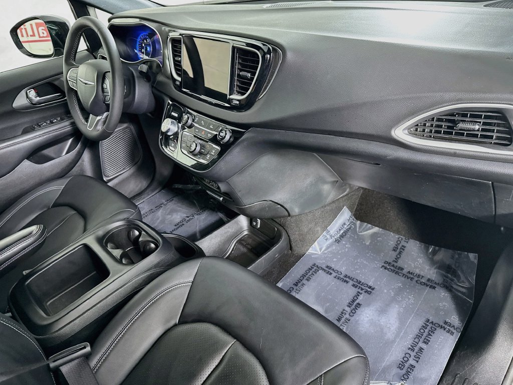Photo 33