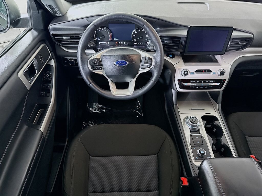 Used 2024 Ford Explorer XLT SUV