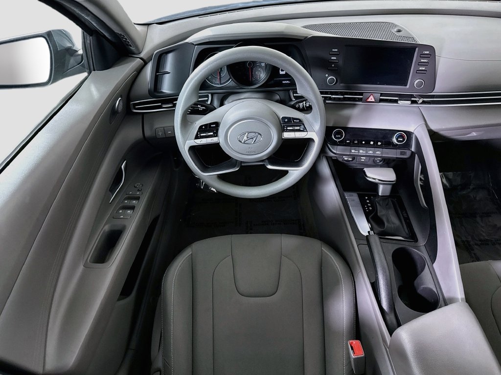 Used 2022 Hyundai Elantra SEL Sedan