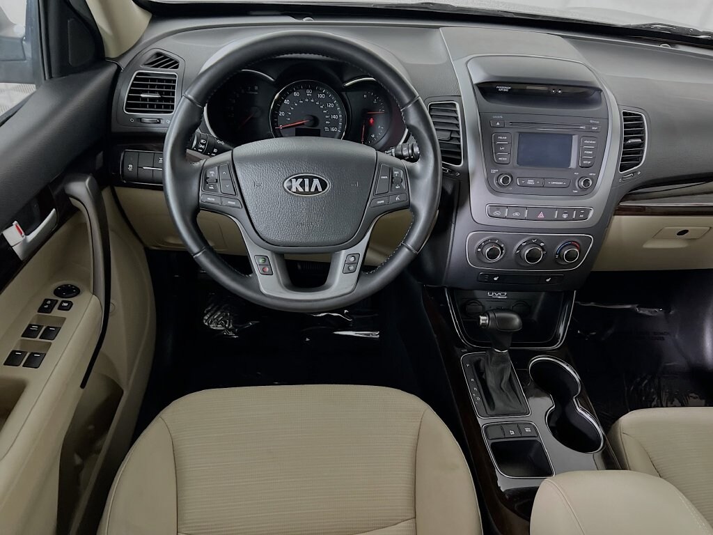 Used 2015 Kia Sorento LX SUV