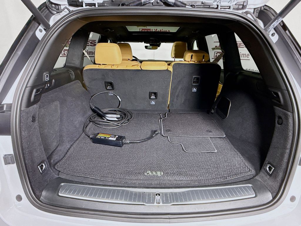 2025 Jeep Grand Cherokee Summit Reserve 4xe - Photo 30