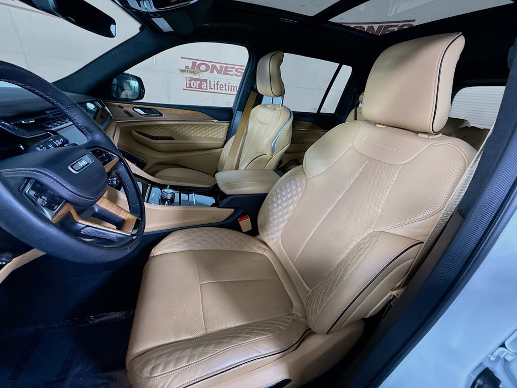 2025 Jeep Grand Cherokee Summit Reserve 4xe - Photo 26