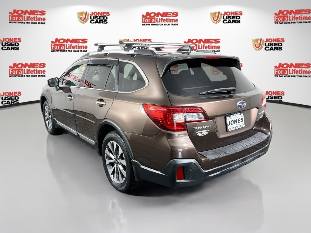 Used 2019 Subaru Outback 2.5i SUV
