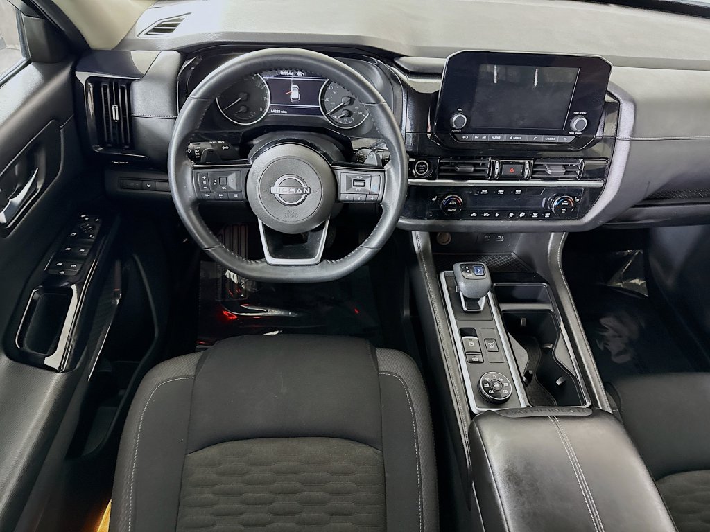 Used 2022 Nissan Pathfinder SV SUV