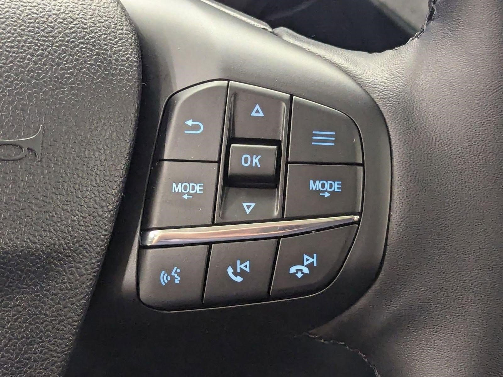 2026 Ford Maverick XLT - Photo 22