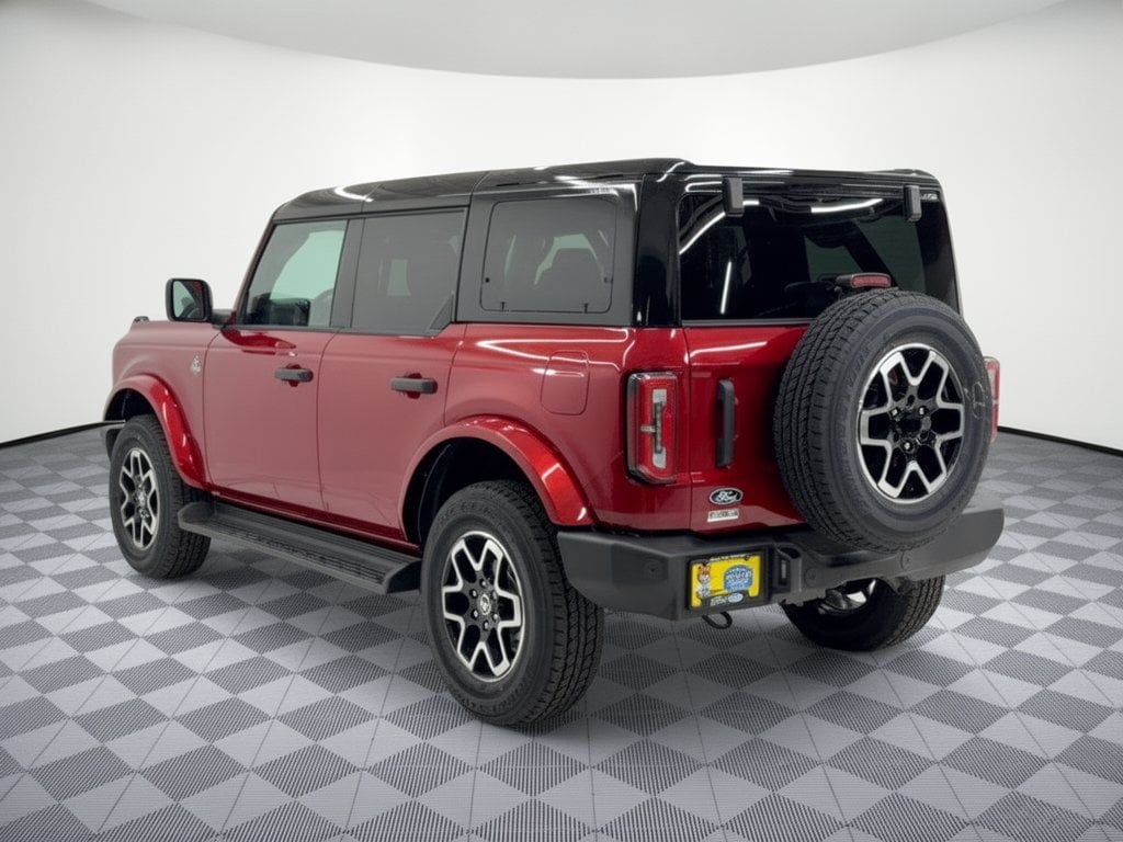 New 2026 Ford Bronco Outer Banks SUV