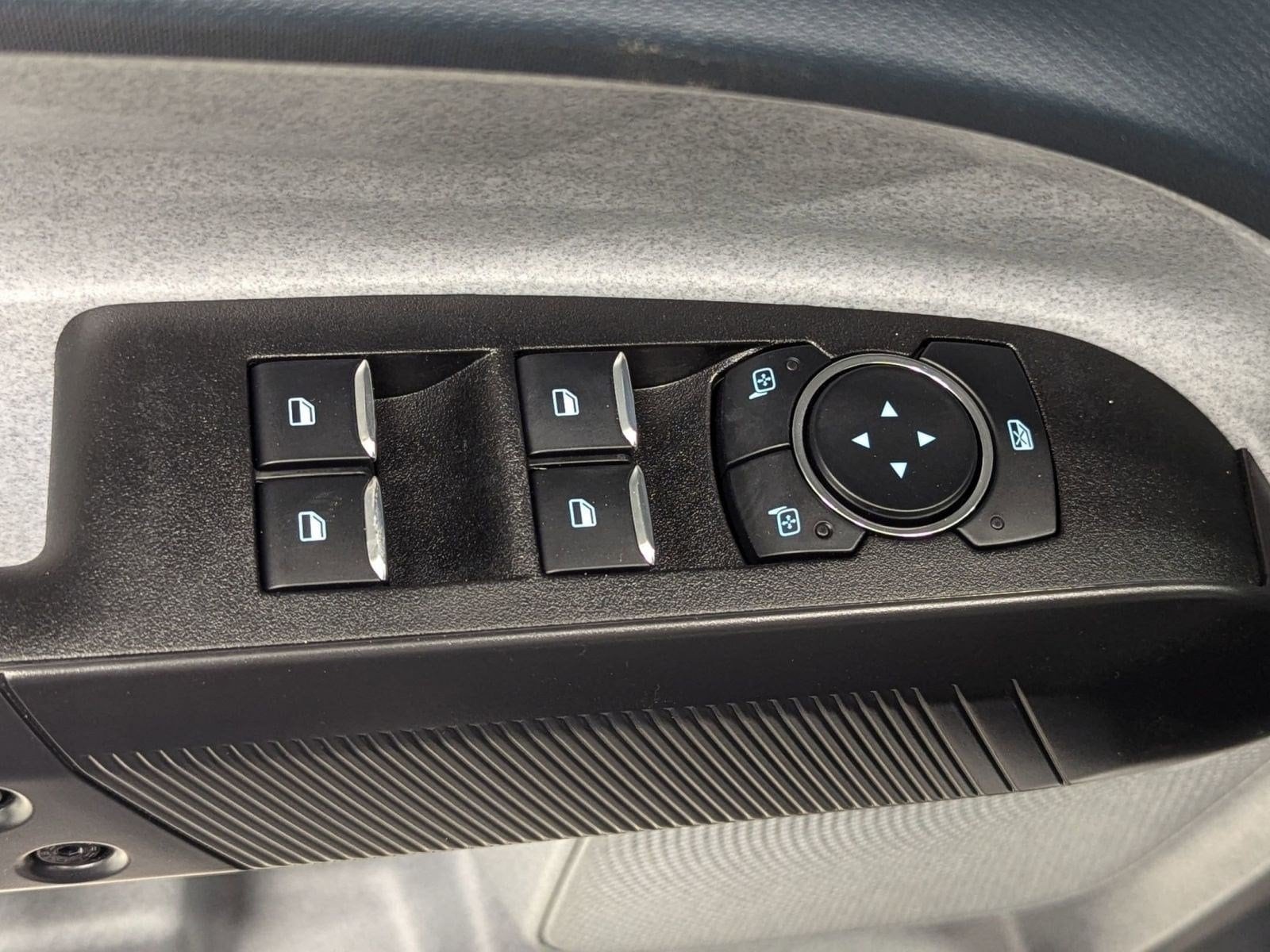 2026 Ford Maverick XLT - Photo 16