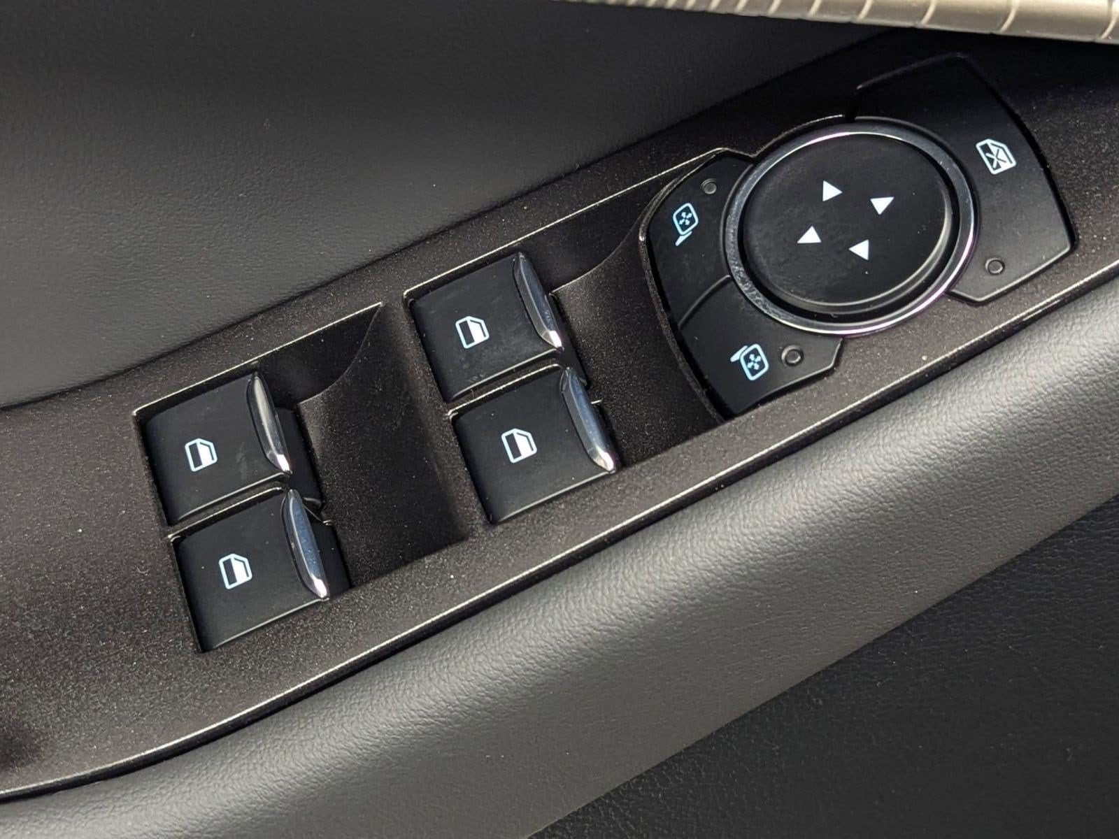 2026 Ford Explorer Active - Photo 17