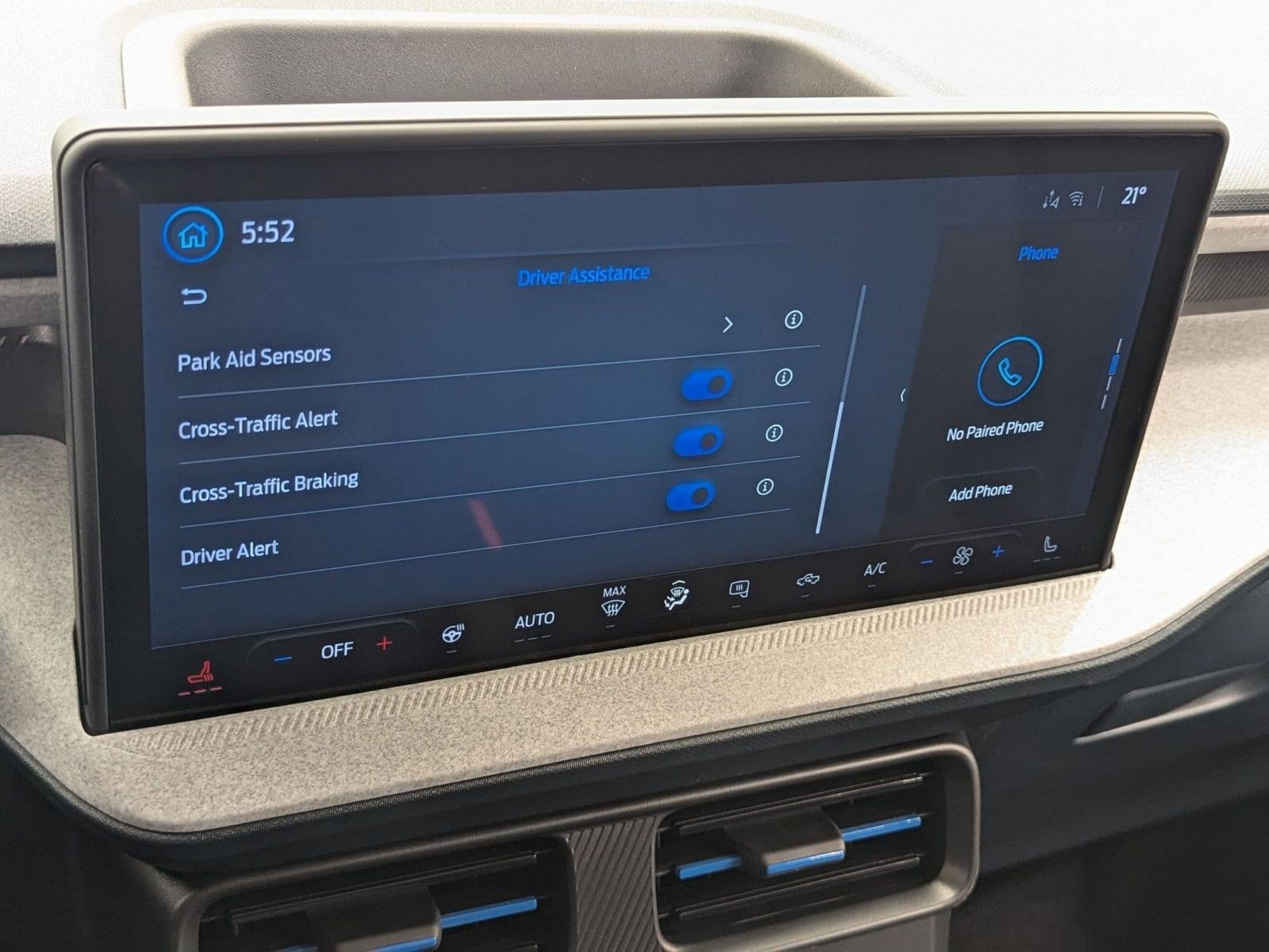 2026 Ford Maverick XLT - Photo 29