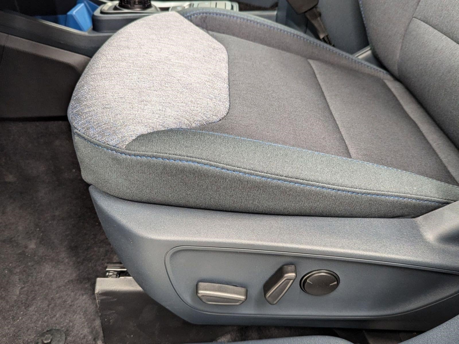 2026 Ford Maverick XLT - Photo 11