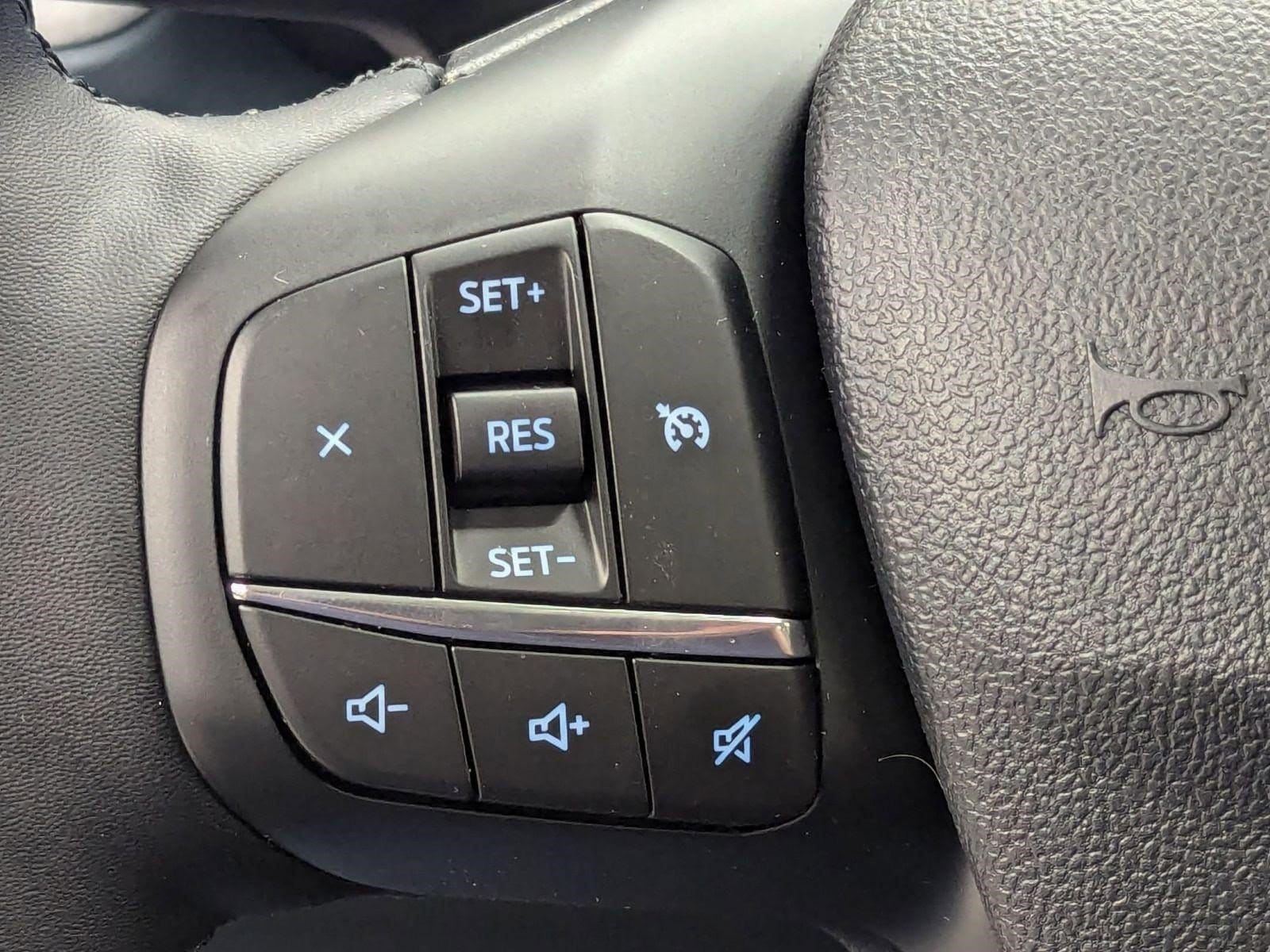 2026 Ford Maverick XLT - Photo 14