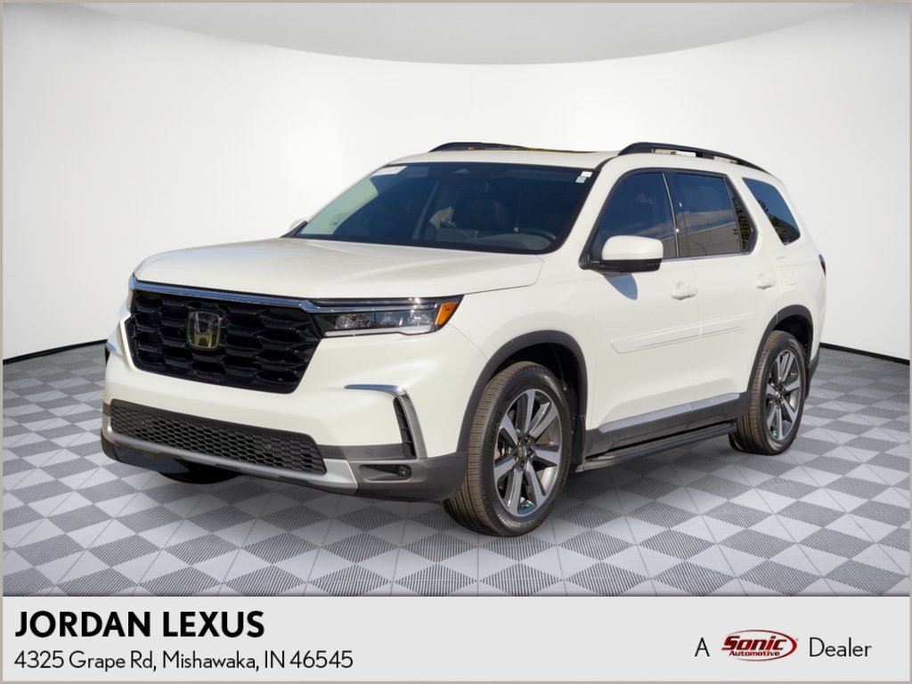 Used 2023 Honda Pilot Touring SUV