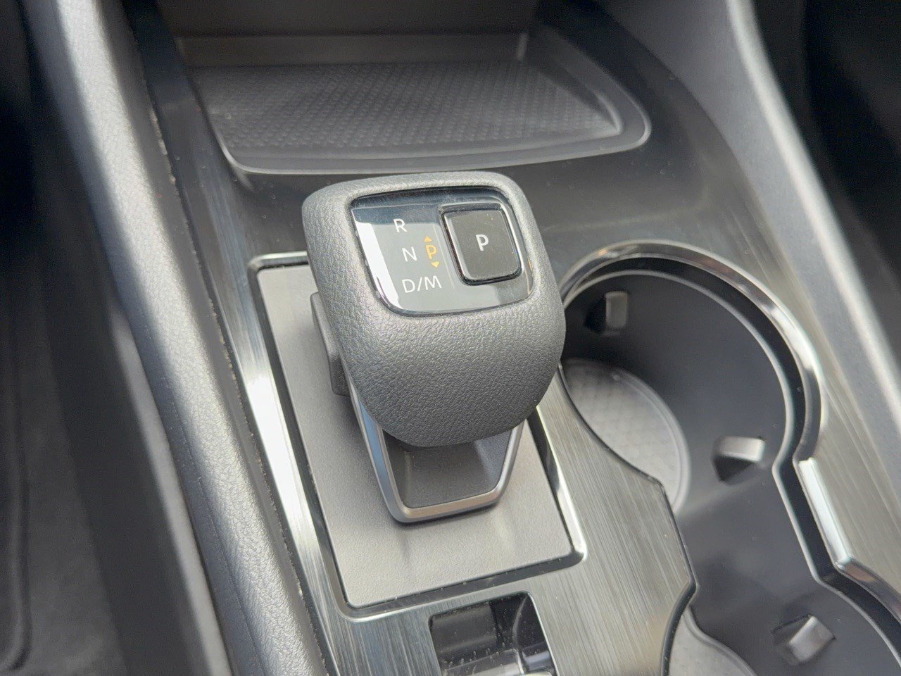 2023 Nissan Rogue SV - Photo 21