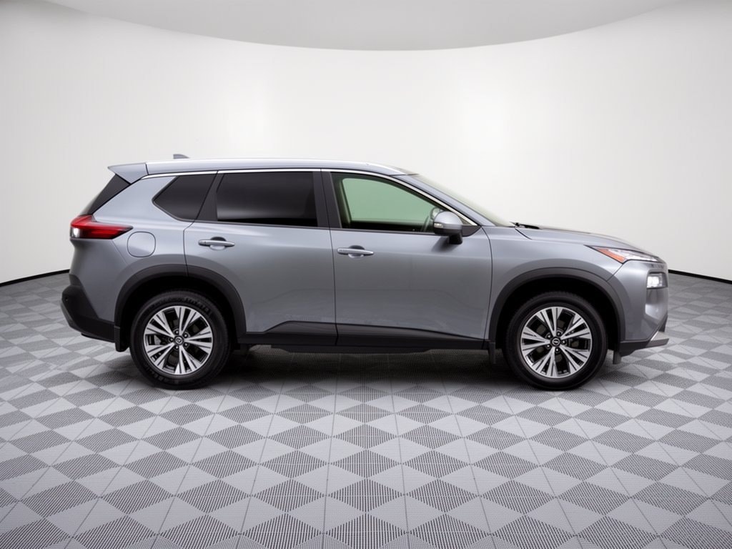 2023 Nissan Rogue SV - Photo 8