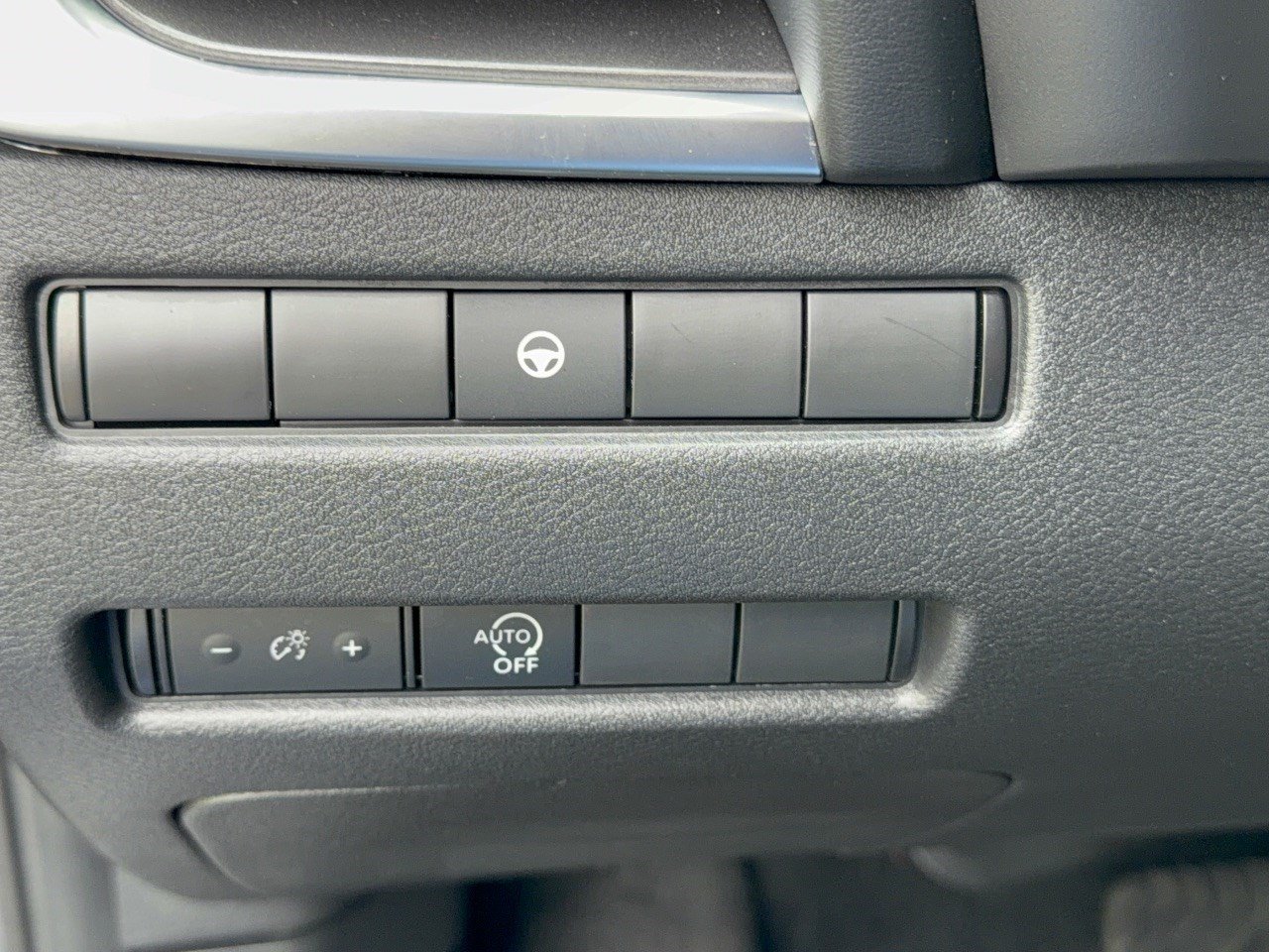 2023 Nissan Rogue SV - Photo 31