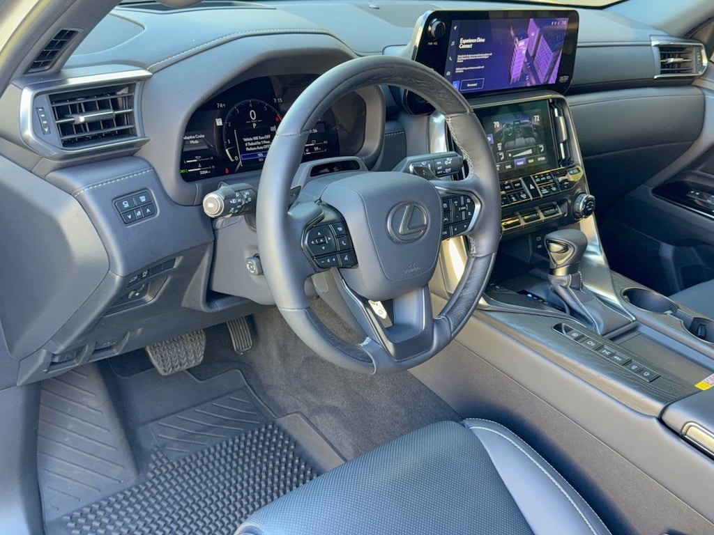 Certified 2025 Lexus LX 600 Luxury SUV